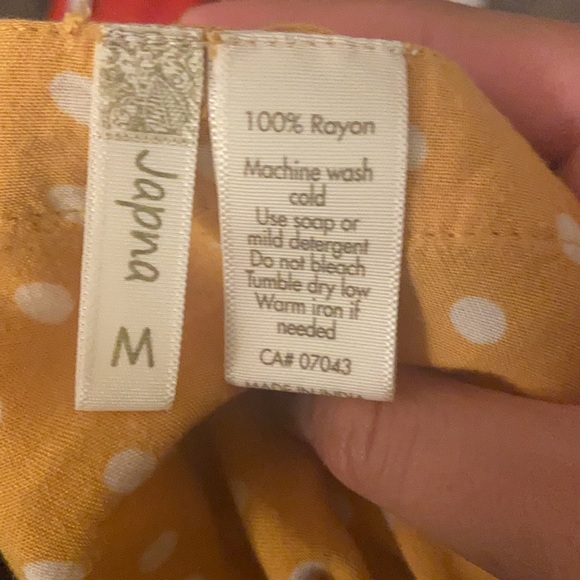 Yellow button up shirt - Picture 4 of 4